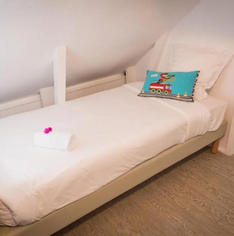 Hotel Frégate Bleue - chambre
