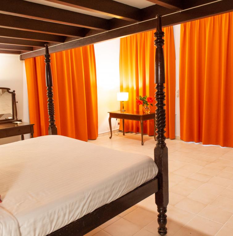 Hotel Frégate Bleue - chambre