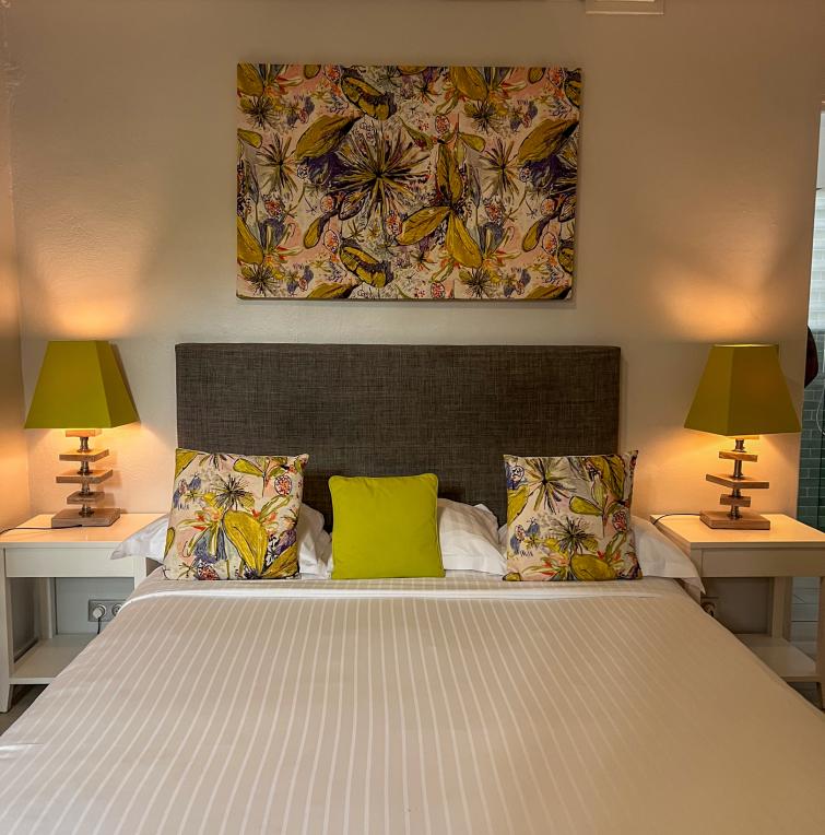Hotel Frégate Bleue - room